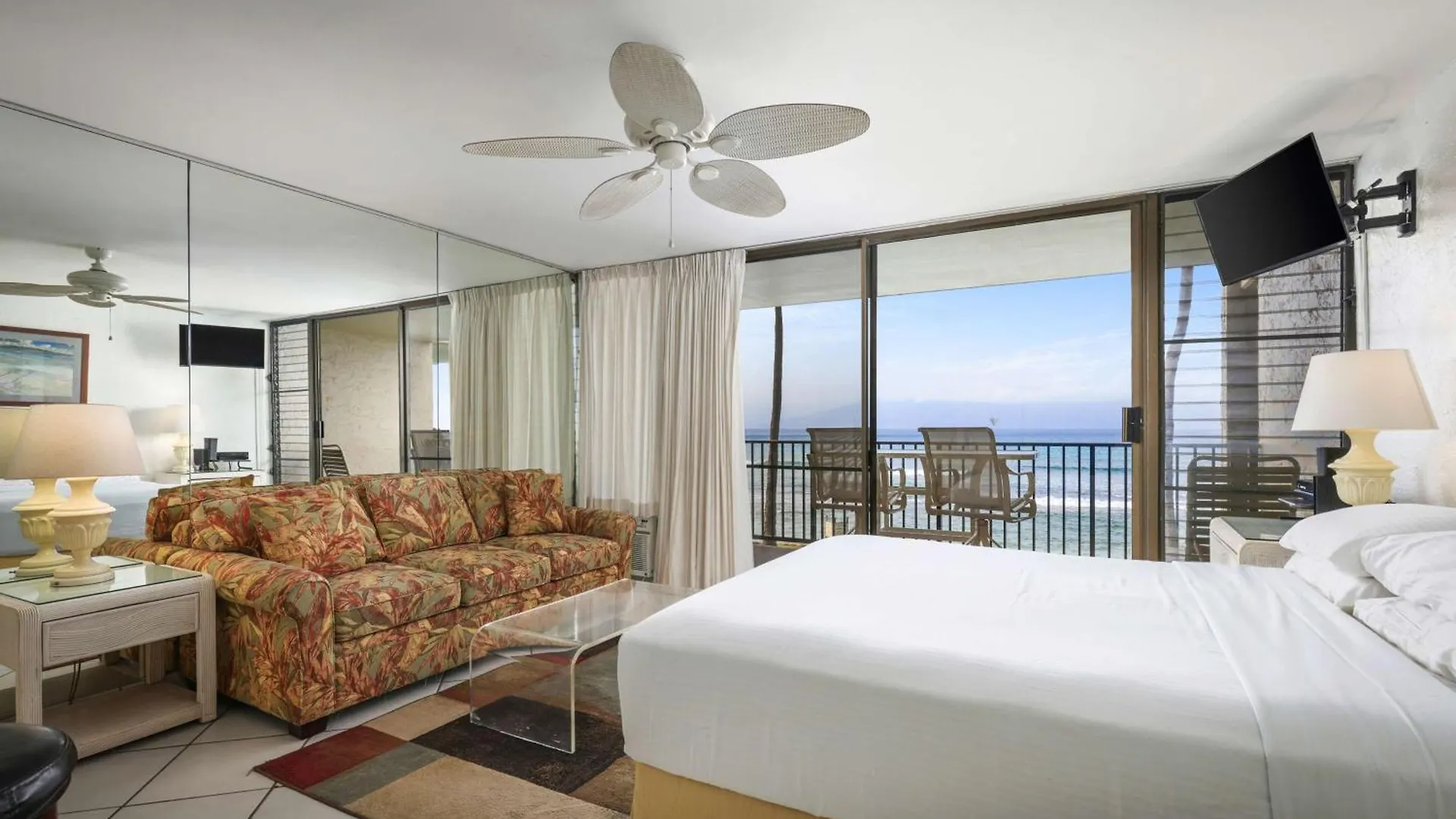 Aston At Papakea Resort Lahaina 3*,